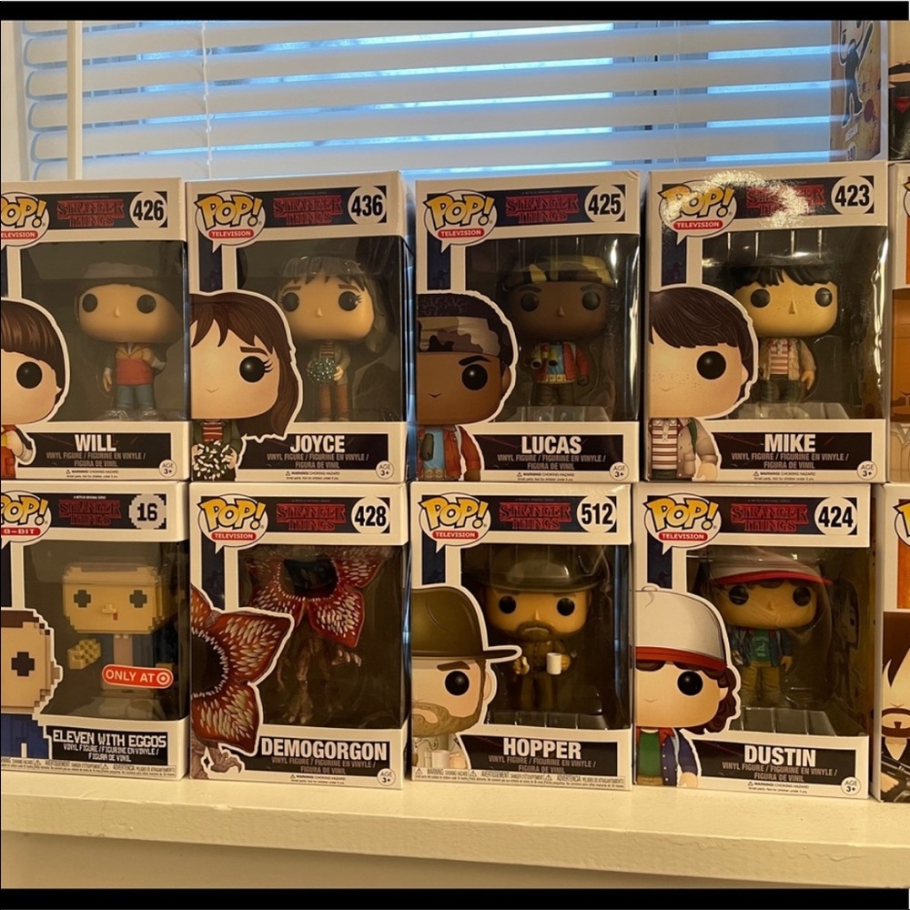 Stranger things pops